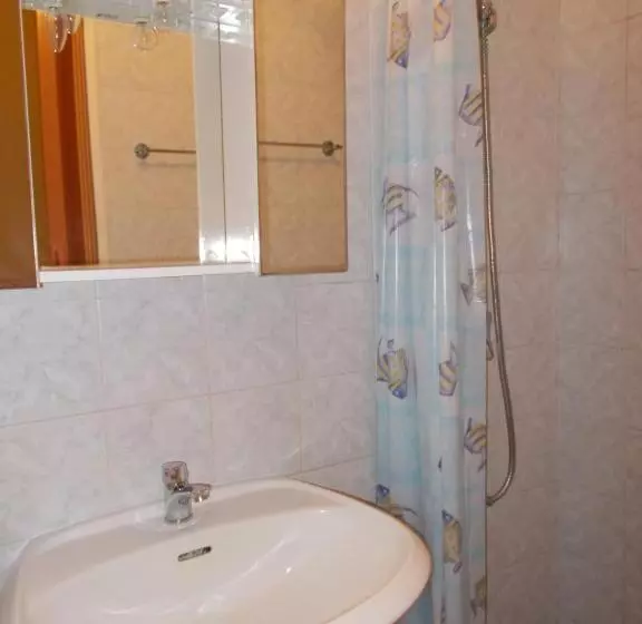 پانسیون Villa Alba