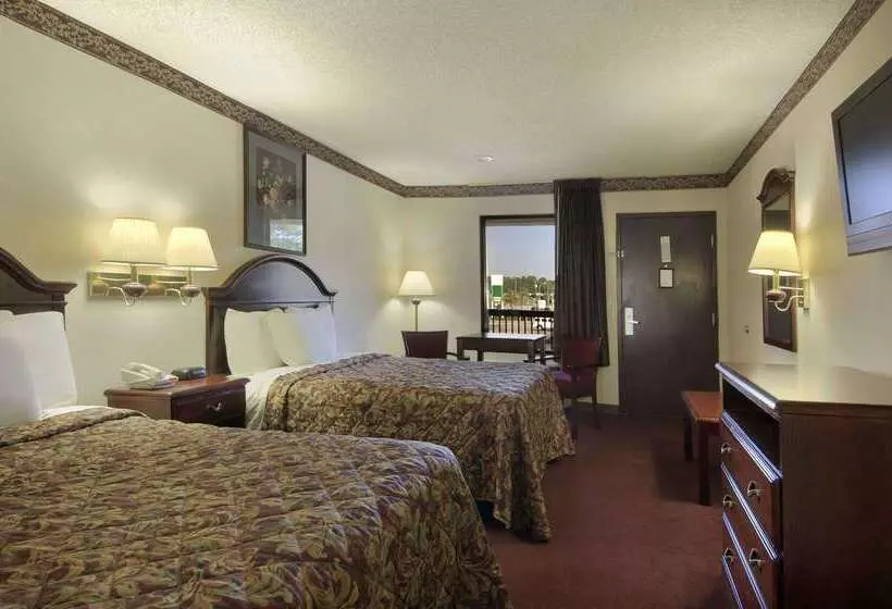 ホテル Days Inn By Wyndham Bainbridge