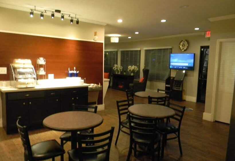 Szálloda Days Inn By Wyndham Bainbridge