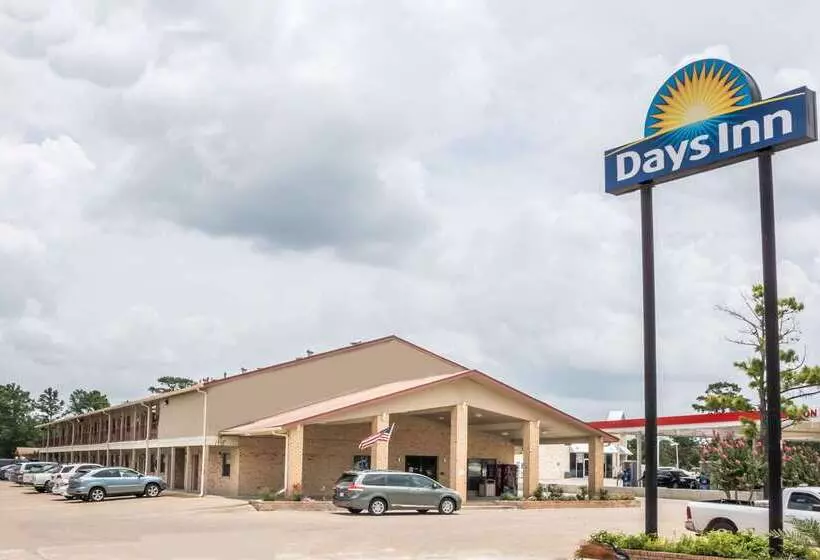 בית מלון כפרי Days Inn By Wyndham Bastrop