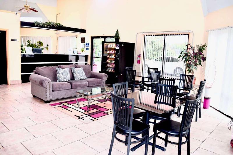 Hotel Days Inn By Wyndham Burleson Ft. Worth