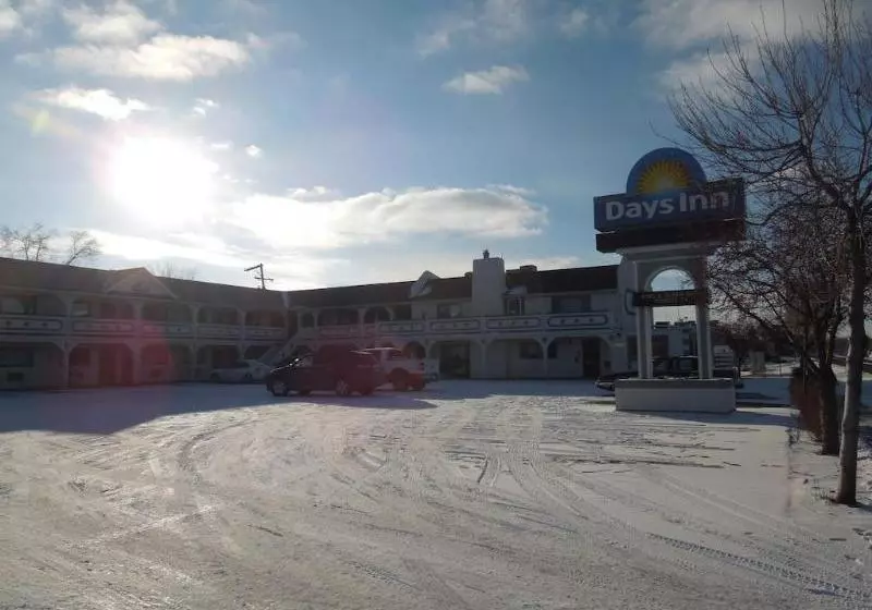 호텔 Days Inn Riverton