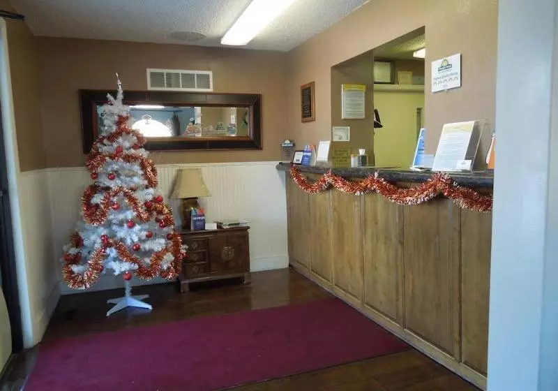 호텔 Days Inn Riverton