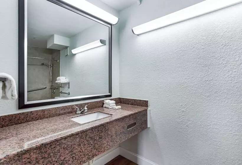 فندق Red Roof Inn Monteagle   I 24