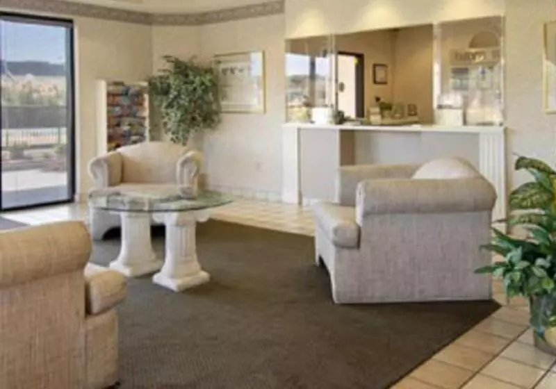 ホテル Econo Lodge