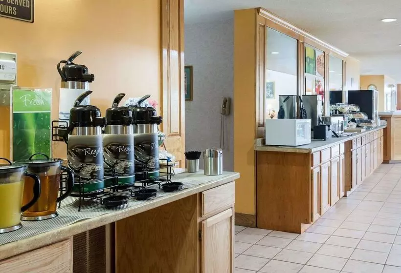 فندق Quality Inn