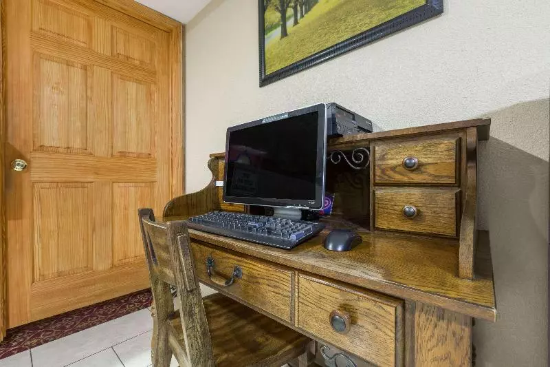 ホテル Red Roof Inn Lenoir