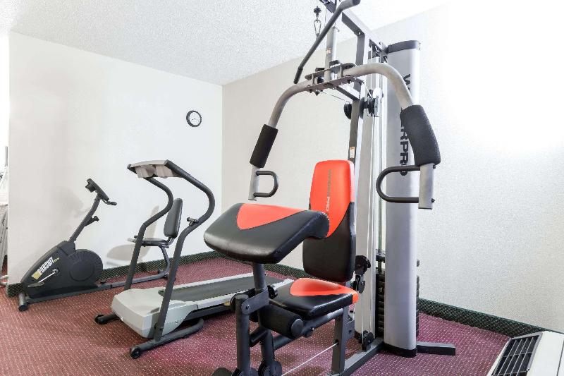 فندق Red Roof Inn Lenoir