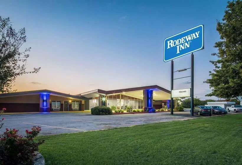 酒店 Rodeway Inn
