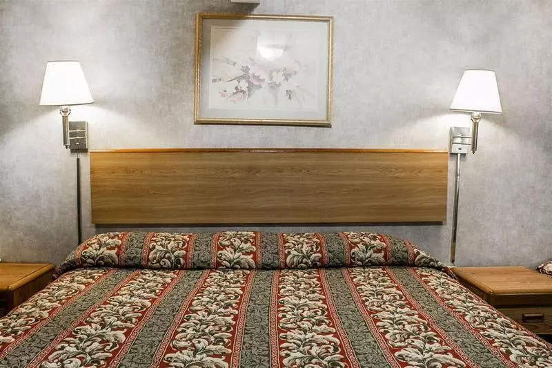 Отель Rodeway Inn Moosic Scranton