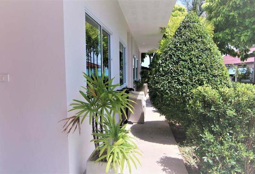 هتل Bangrak Pier Resort