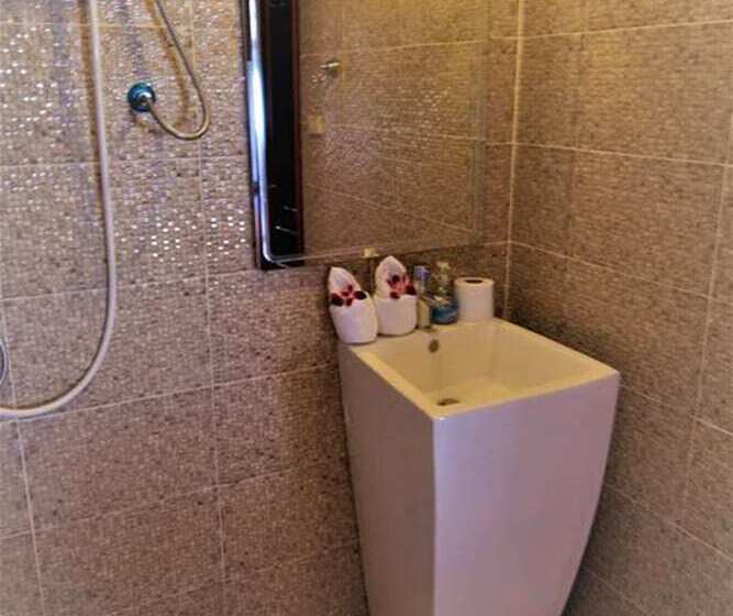 هتل Bangrak Pier Resort