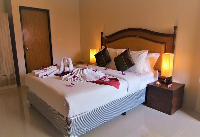 هتل Bangrak Pier Resort