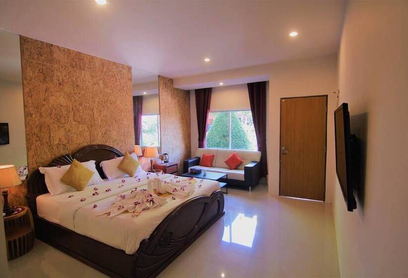 هتل Bangrak Pier Resort