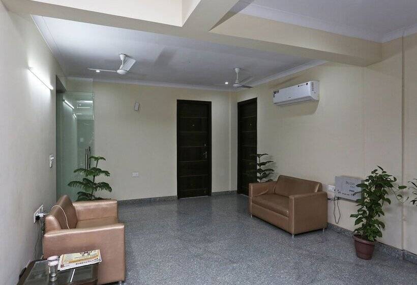 Szálloda Tavishk By Oyo Rooms