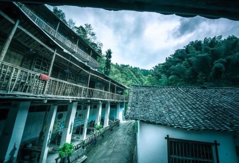 בית מלון כפרי Winds & Firest Inn