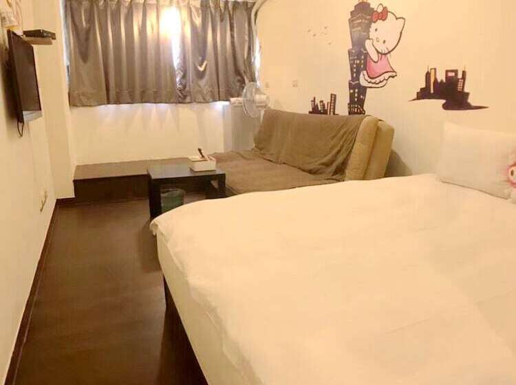 پانسیون Papago Inn