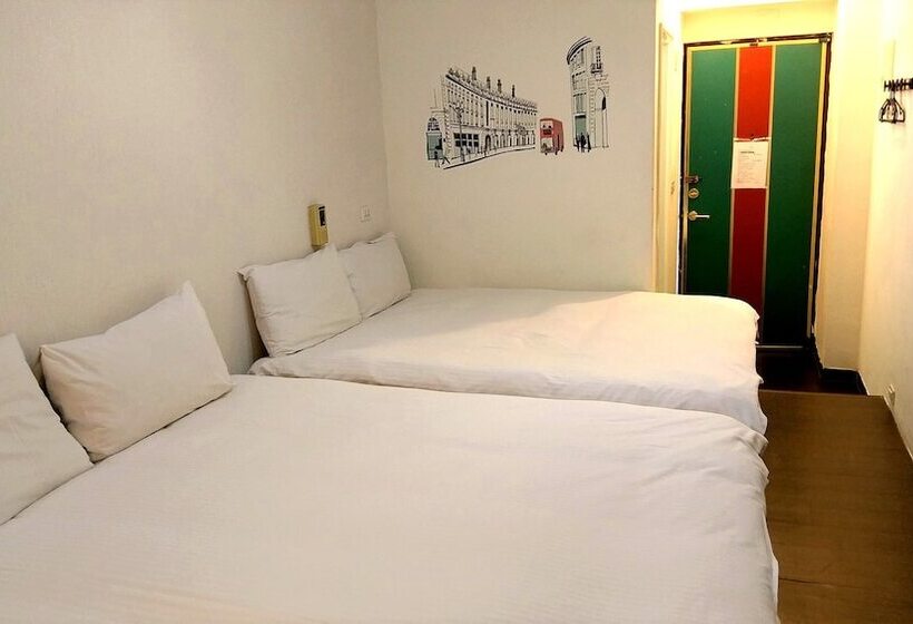 پانسیون Papago Inn