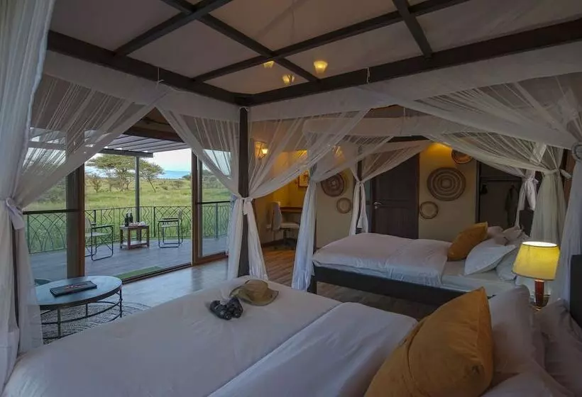 هتل Serengeti Sametu Camp