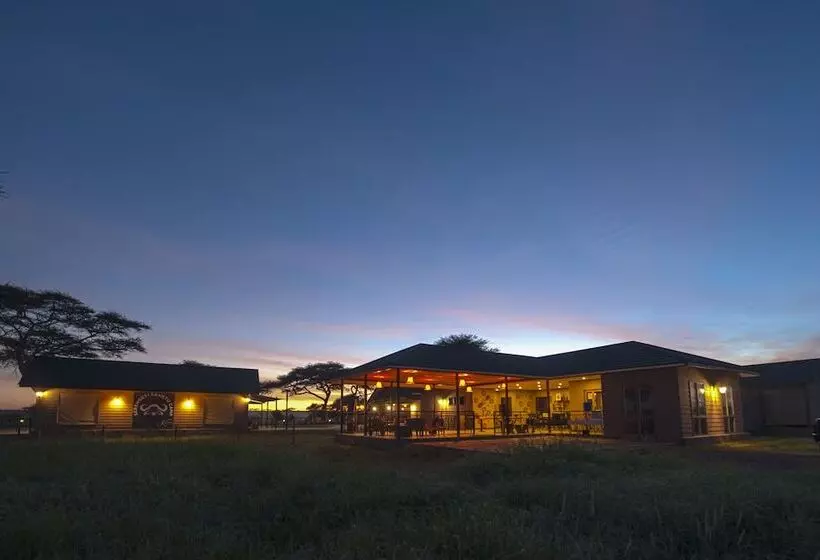 هتل Serengeti Sametu Camp