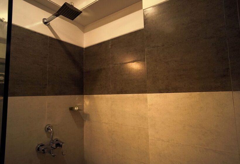 호텔 Shree Kanha Residency