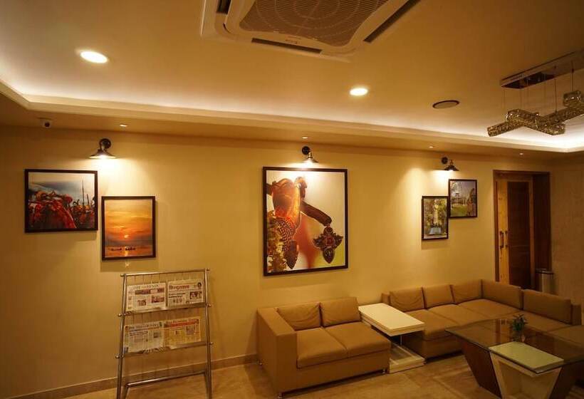 호텔 Shree Kanha Residency