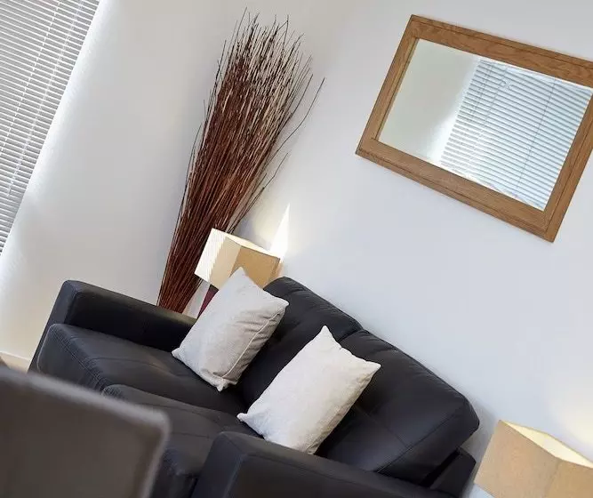 Lexington Apartments By Esa