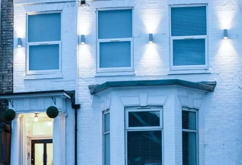Myuksuites