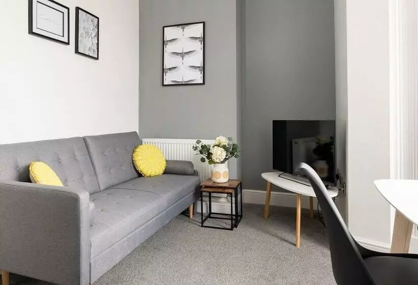 Myuksuites