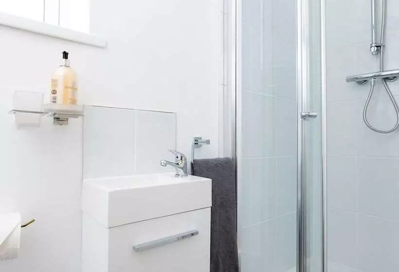 Myuksuites