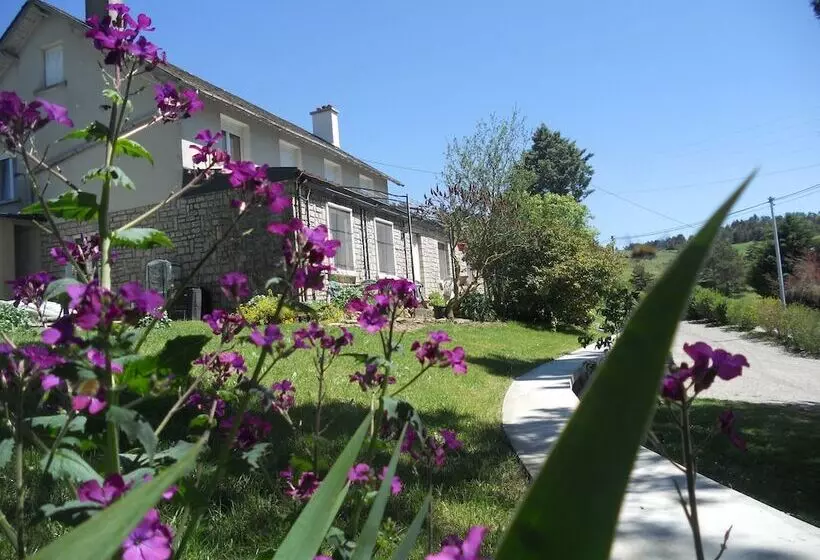 ペンション Chez Louis   Chambres D Hôtes