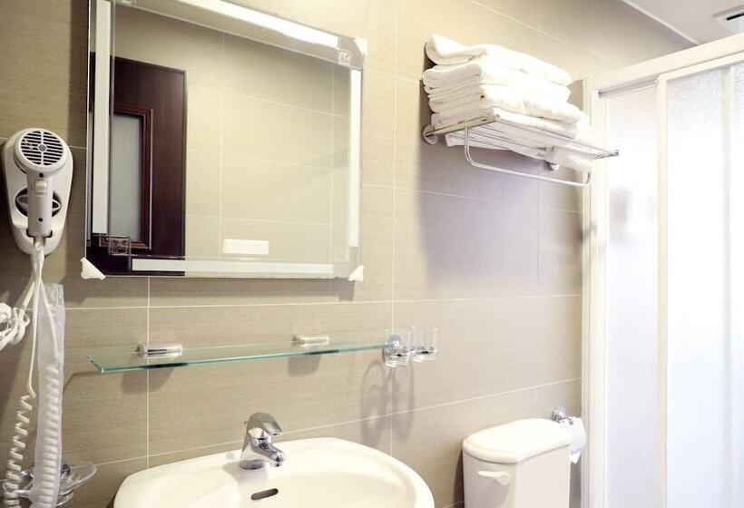 پانسیون E Villa