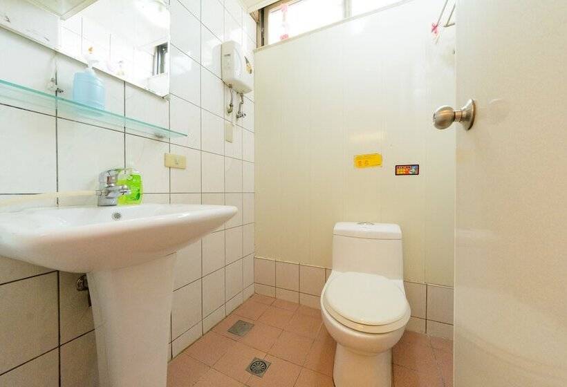 پانسیون Fengchia Bohemia