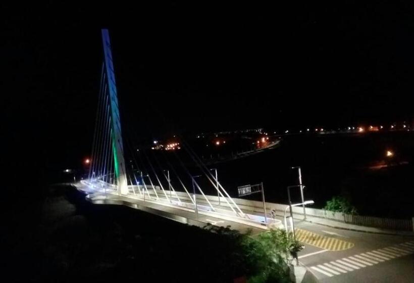 פנסיון Lei Zhiben Hot Spring