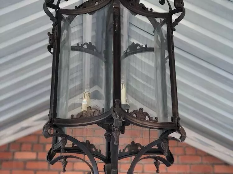 پانسیون Lifesong Lodge