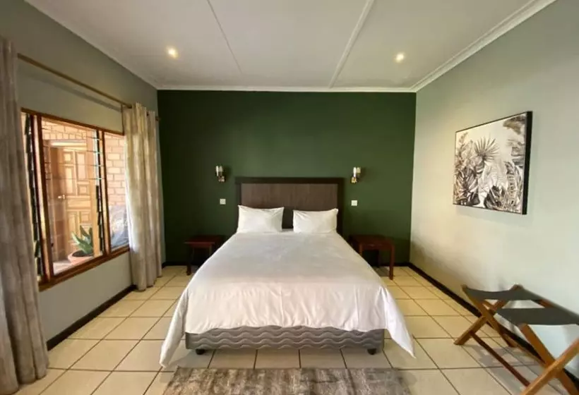 پانسیون Lifesong Lodge