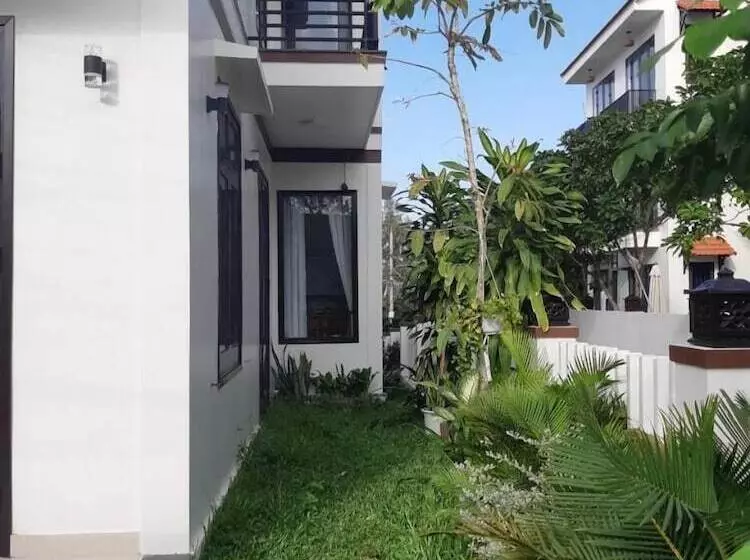 پانسیون Sum Villa Hoi An