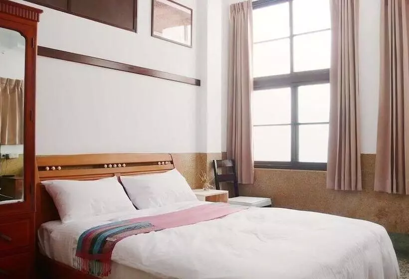 Pension Tung Ning Hostel   Dafu St