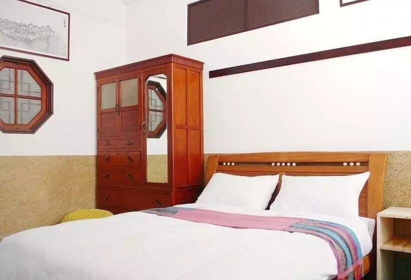 Pension Tung Ning Hostel   Dafu St