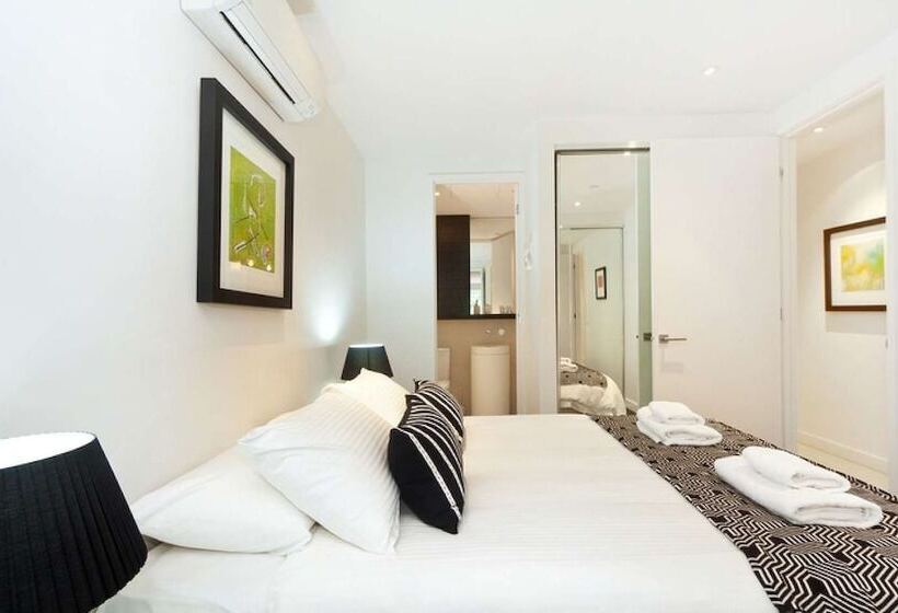 Smart Modern St Kilda