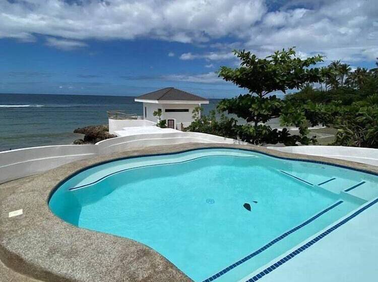 Hotel Cebu R Resort Tabuelan