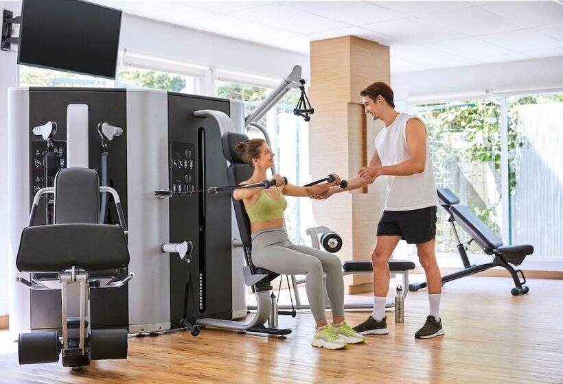 فندق Fairfield By Marriott Bali Kuta Sunset Road