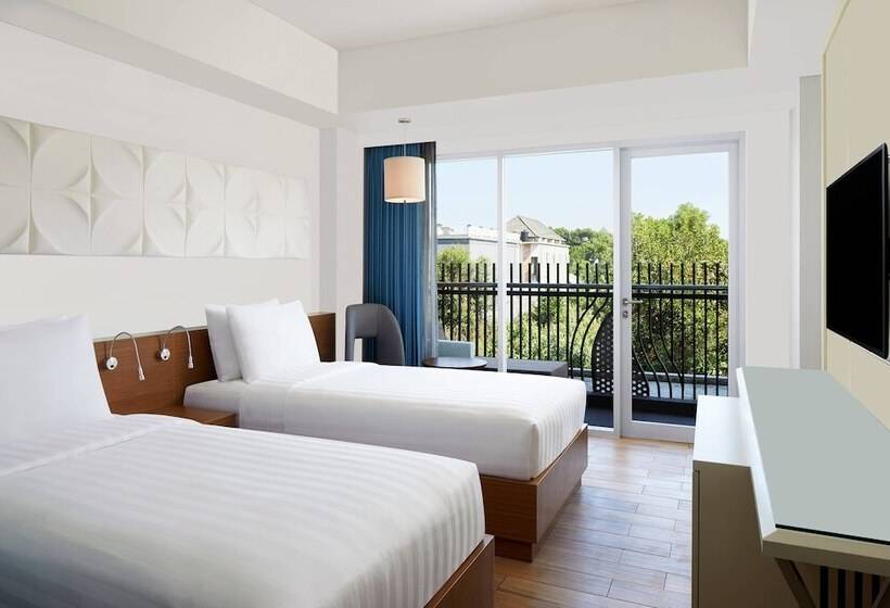 فندق Fairfield By Marriott Bali Kuta Sunset Road