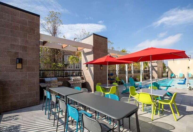 فندق Home2 Suites By Hilton Houston Iah Airport Beltway 8