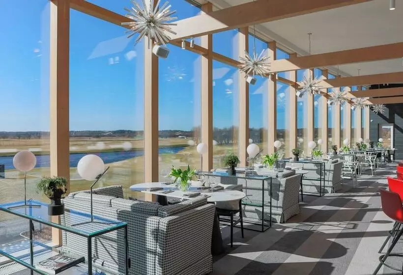 هتل Jurmala Golf Club&