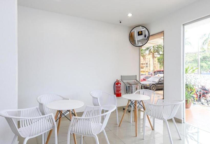 בית מלון כפרי Mesra Boutique