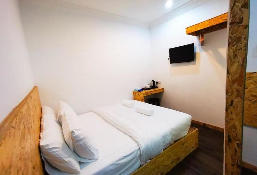 בית מלון כפרי Mesra Boutique