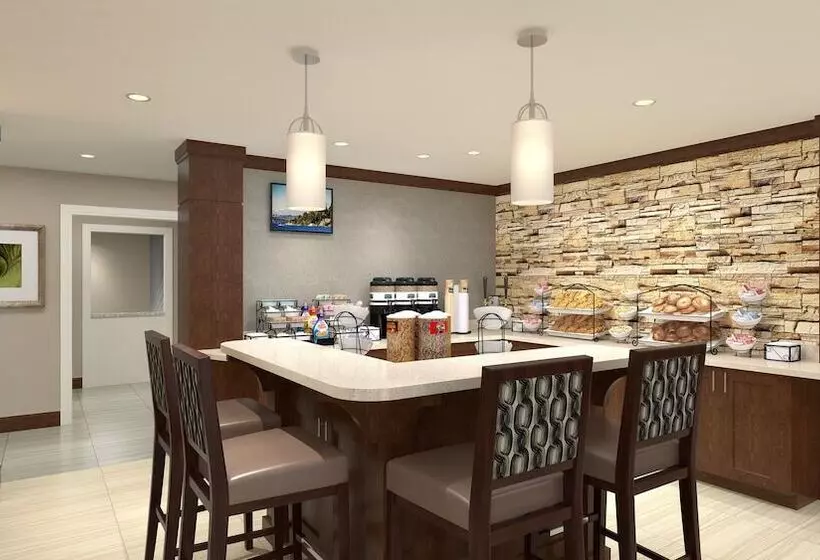 Hotelli Staybridge Suites   Denton, An Ihg