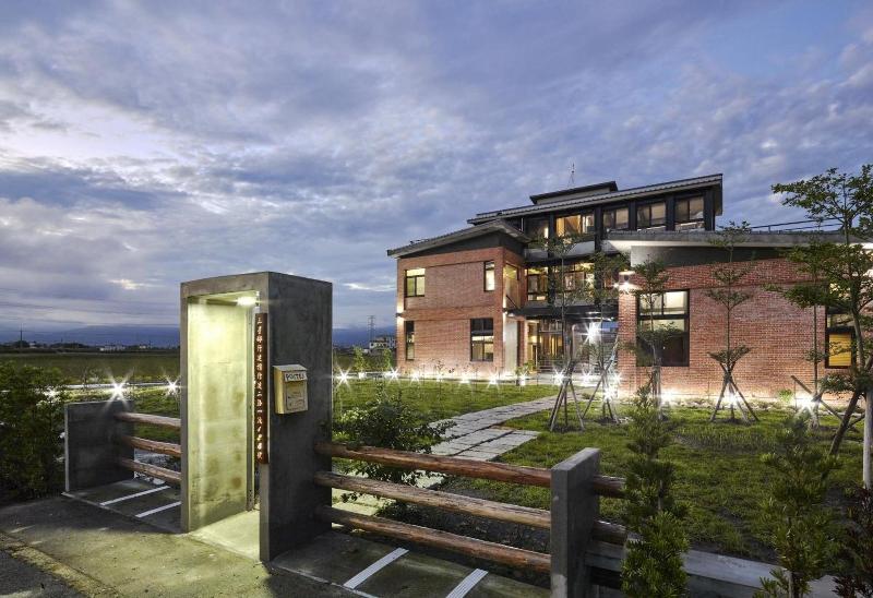 پانسیون Enjoy Sanheyuan