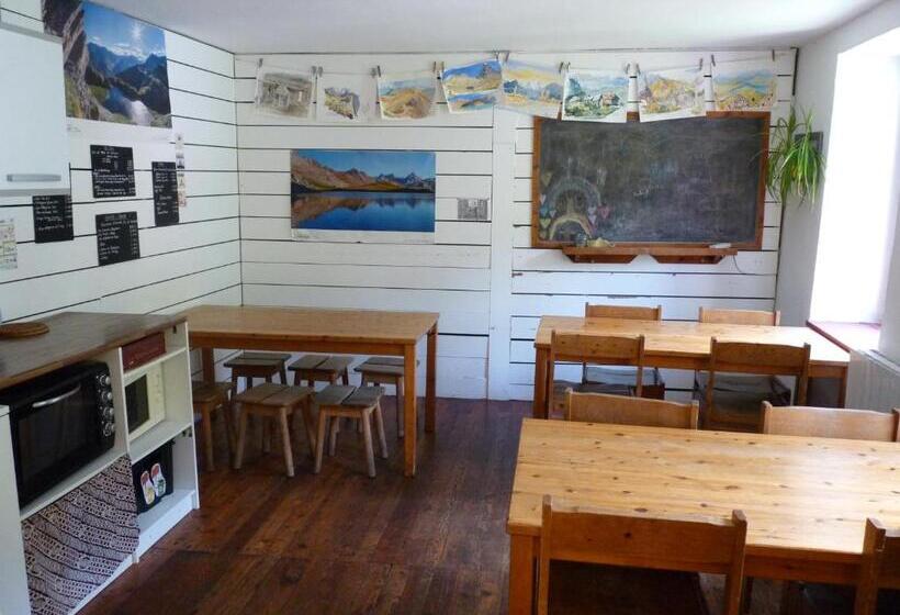 ペンション Gite D Etape De Meolans